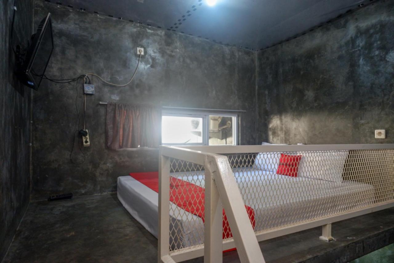 Reddoorz Near Jumbo Mall Sragen Luaran gambar